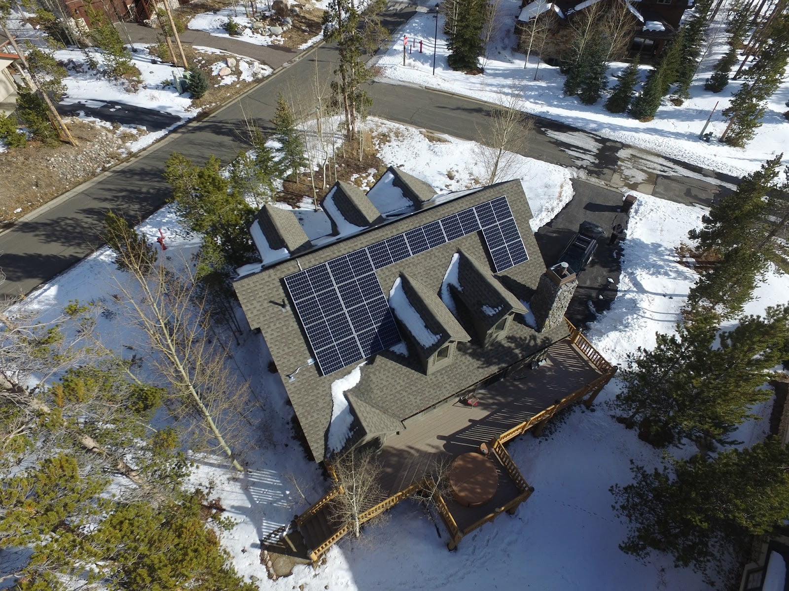 Winter Solar Panel Maintenance