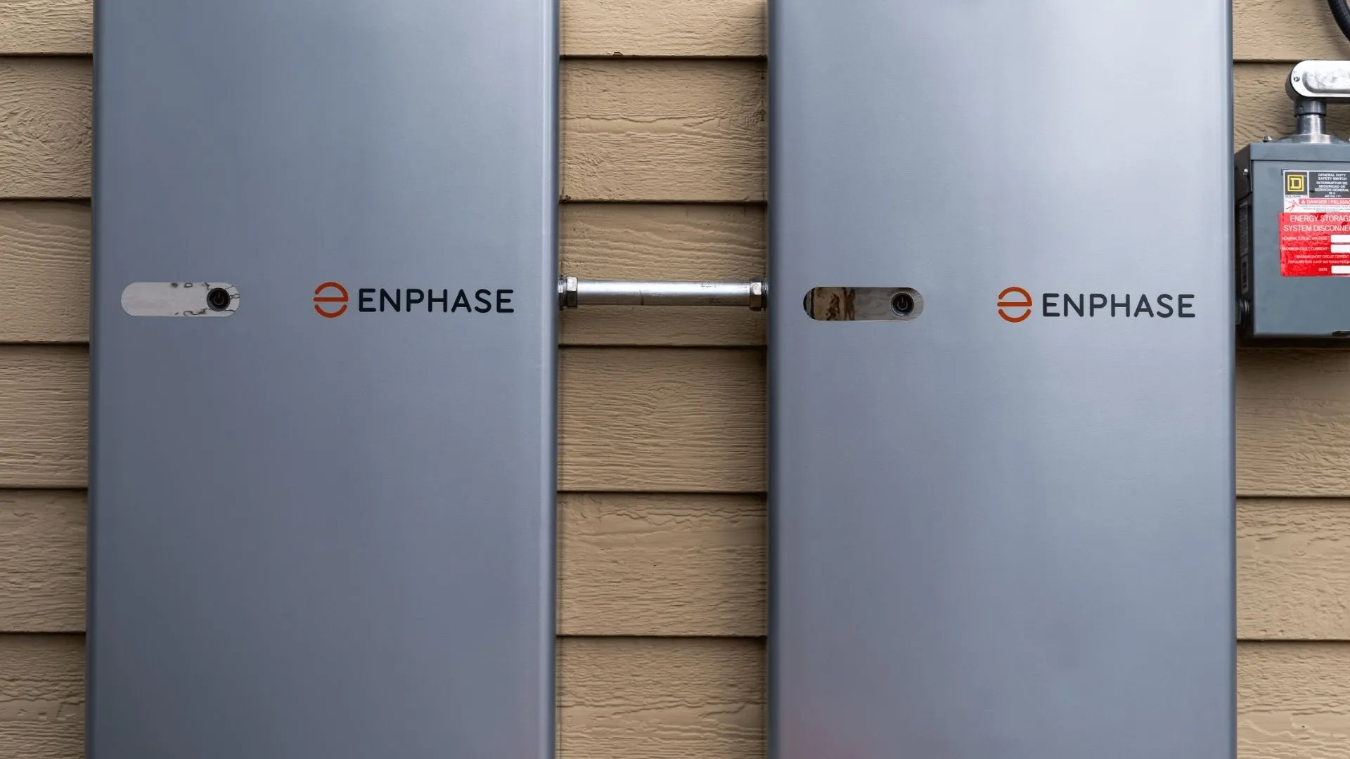 Solar Backup Battery Energy Storage For A Home Solar Backup Battery Energy Storage For A Home