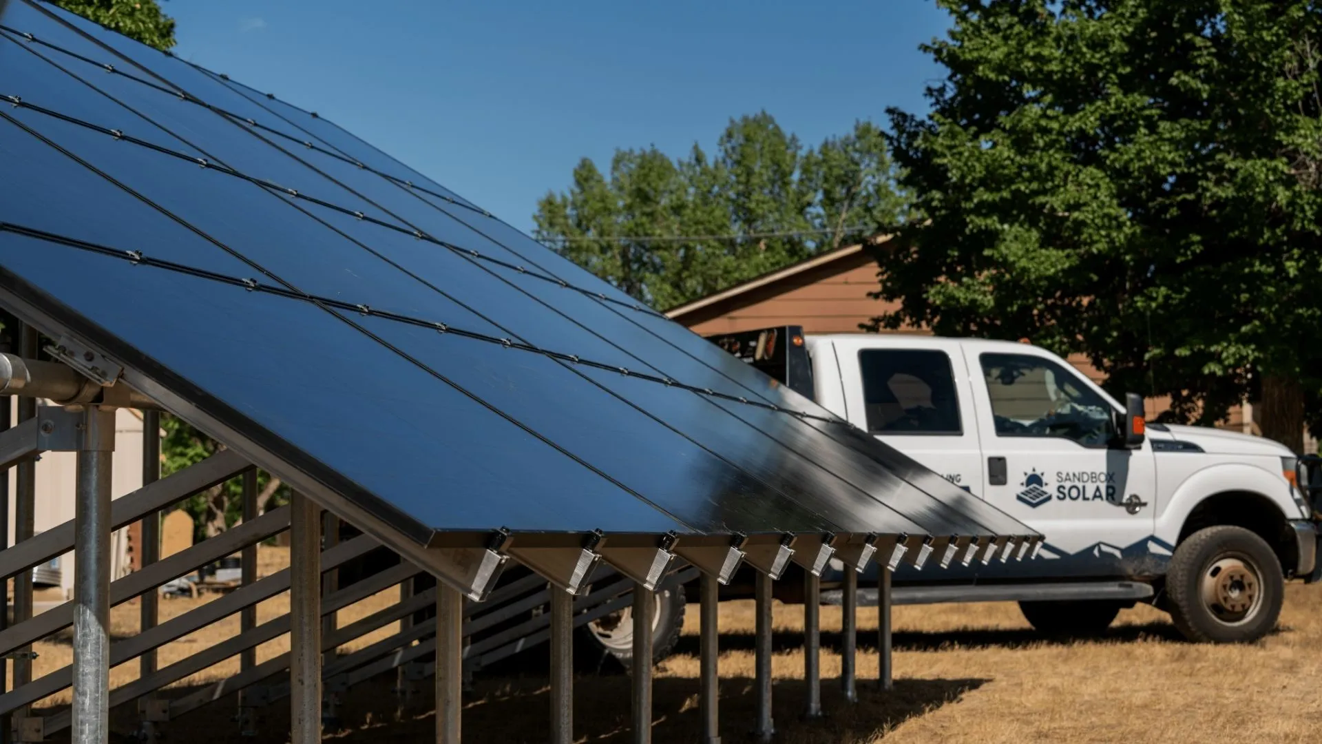 Ground Mount Solar Array Installation Ground Mount Solar Array Installation